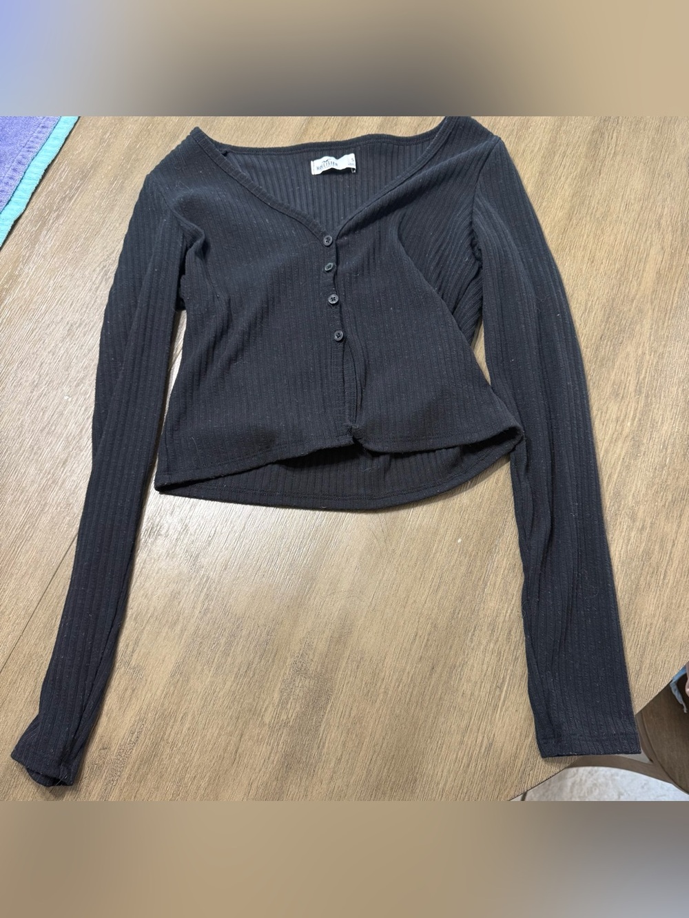 Hollister Black Ribbed Button-Front Long Sleeve Top